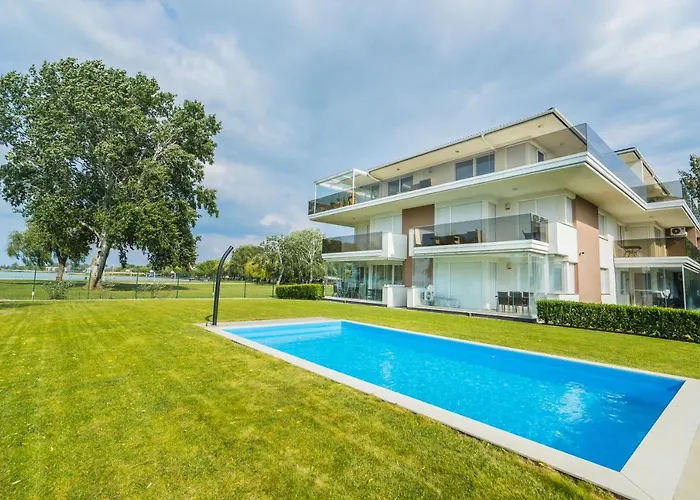 Myflat Luxy דירה שיופוק